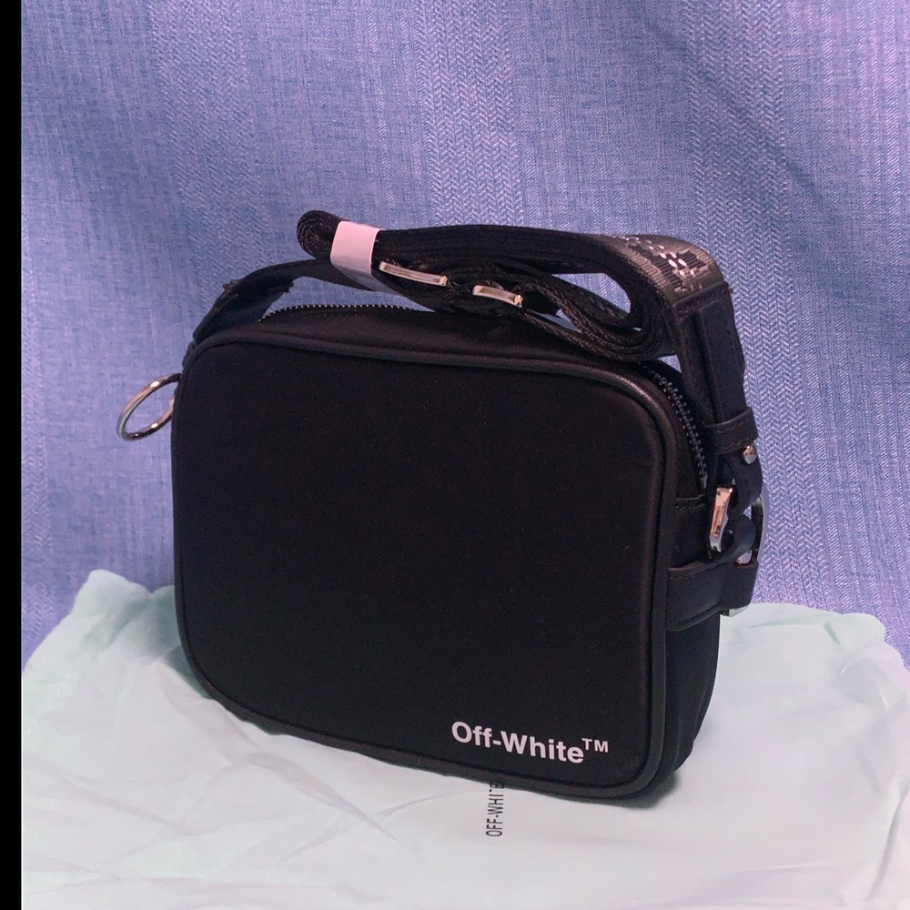 🛻🐧Men's Logo Nylon Crossbody Bag🧩